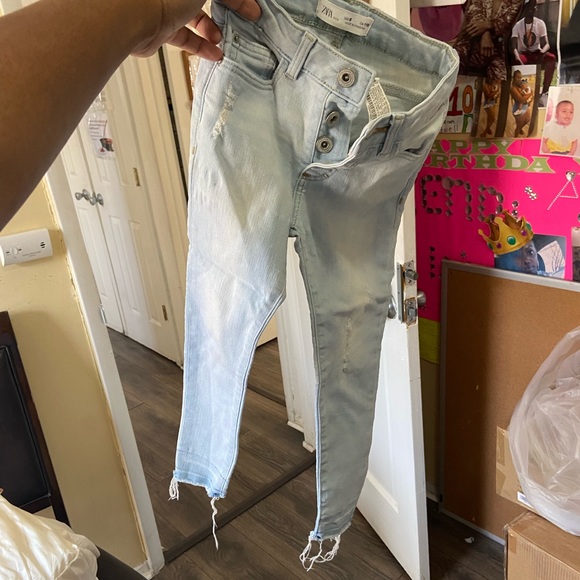 Kids Zara jeans - Picture 2 of 2